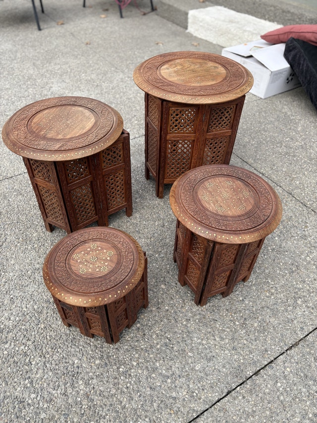 1950s Anglo-Indian Octagonal Carved teak table - photo 3
