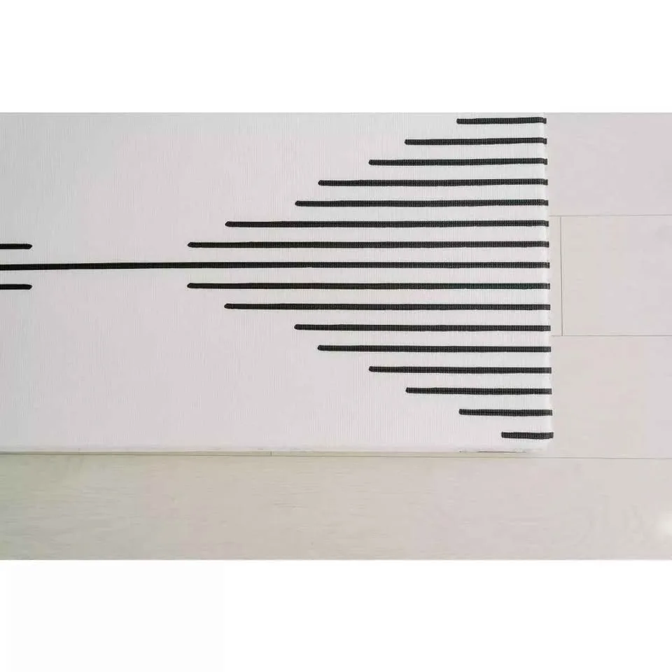 Wander & Roam Reversible Baby PlayMat - Large image indicator(5)