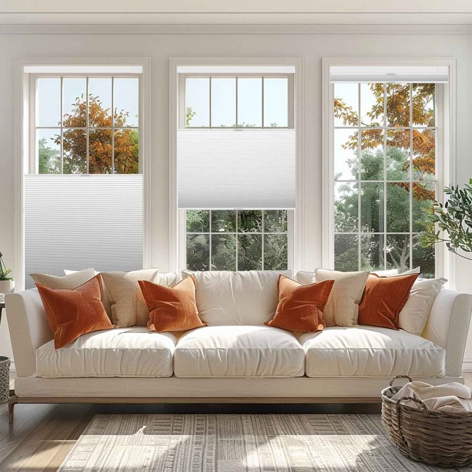 Wireless blackout blind, no drilling or tools required. - photo 3