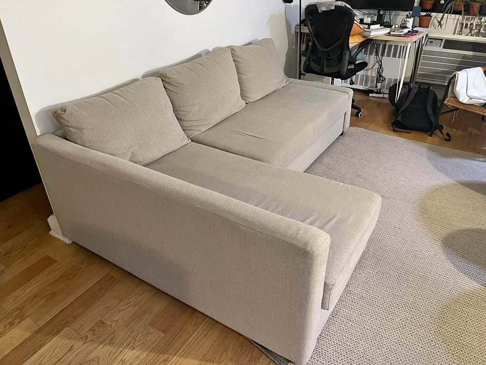 FRIHETEN IKEA sofa