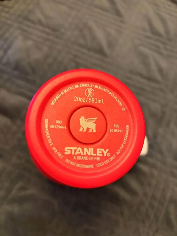 Arsenal 20oz Stanley image indicator(3)