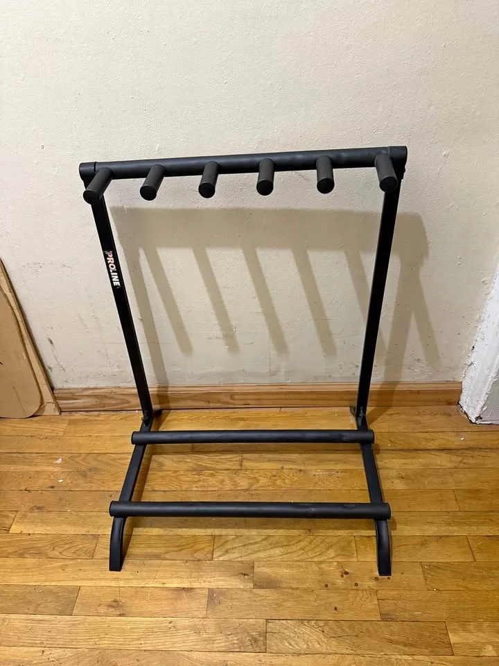 Proline 5 guitar folding rack stand
