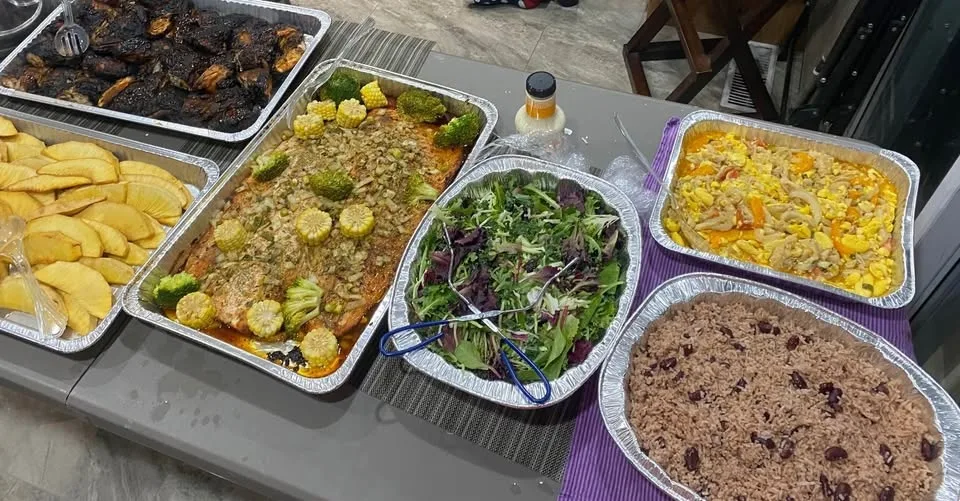 Jamaican food - catering only image indicator(2)
