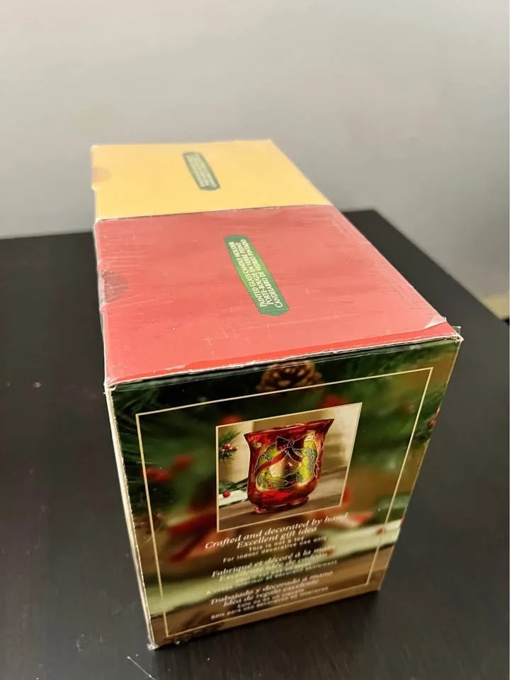 Christmas Painted Glass Candle Holder image indicator(4)