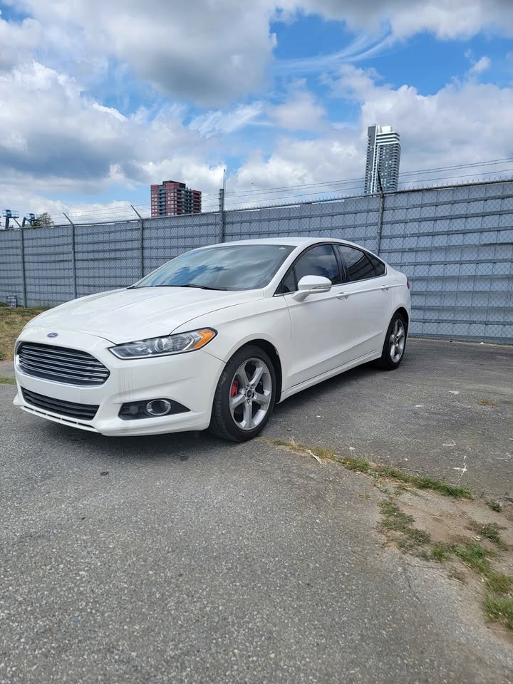 2015 Ford Fusion - photo 3