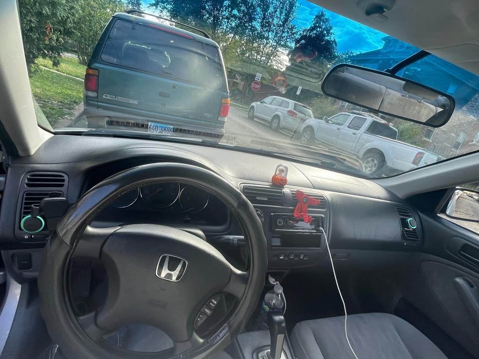 2003 Honda Civic · LX Sedan 4D - photo 5