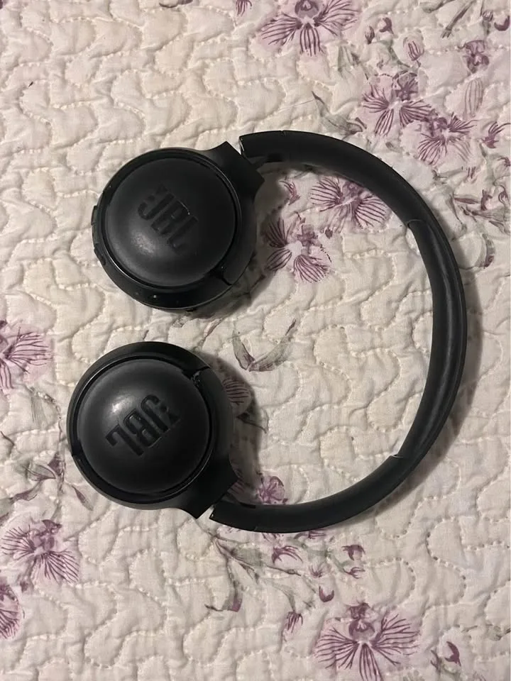 Jbl headphone image indicator(2)