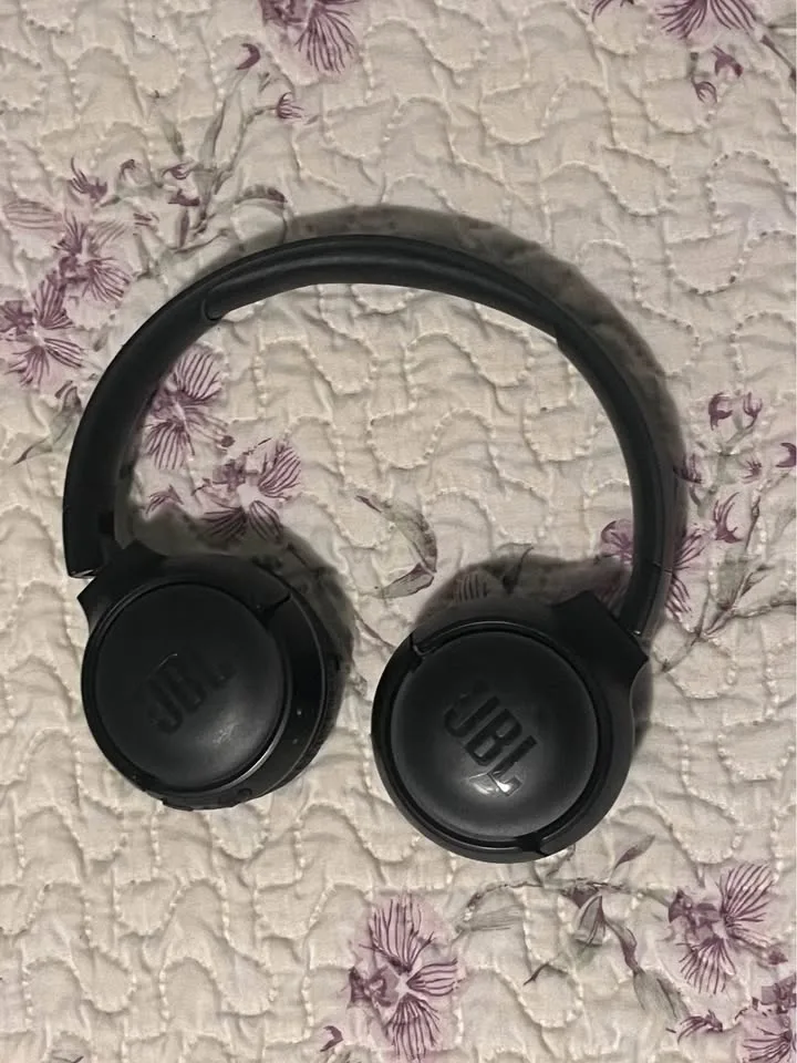 Jbl headphone image indicator(5)