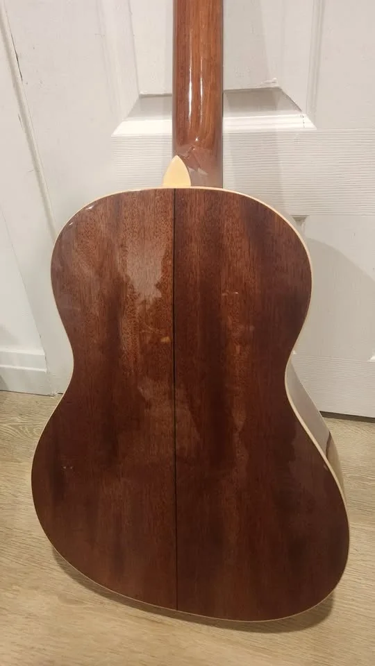 $200 Greg Bennett 3/4 Acoustic Guitar - Natural image indicator(7)