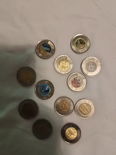 Conmemorative Canadian coins mixed lot 12 Toonies