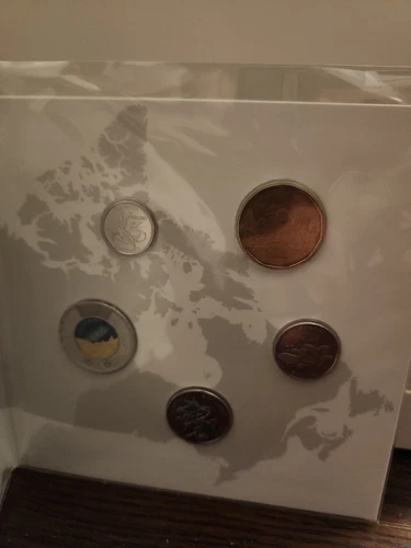 *** MY CANADA, MY INSPIRATION 2017 *** SEALED COINS SET *** - photo 4