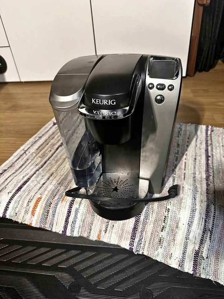Keurig Coffee Machine – Great Condition – Works Perfectly