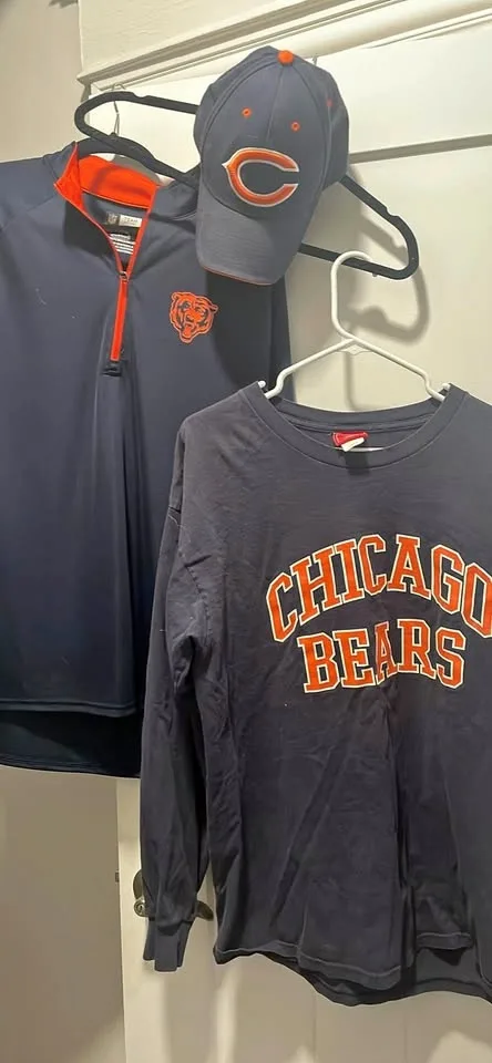 Chicago Bears Fan Starter Kit- Jacket, LS Tshirt and hat- $28OBO