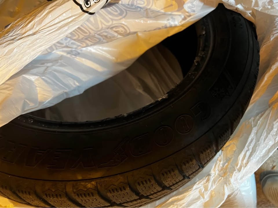 Winter tires size 205 55 16 - photo 2