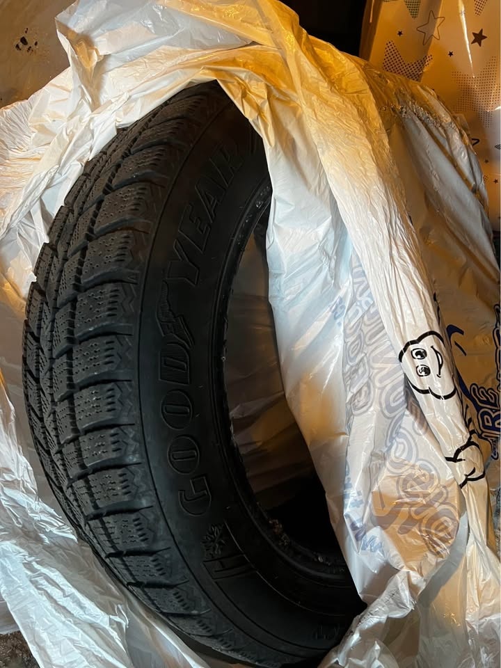Winter tires size 205 55 16 - photo 3