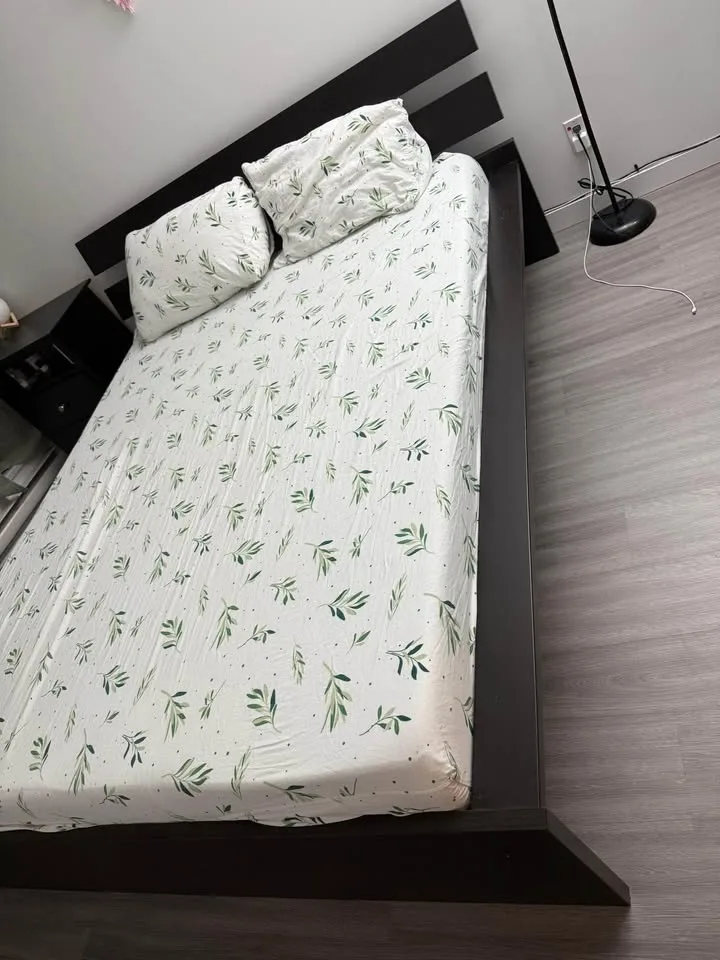 Ikea Queen Bed image indicator(3)