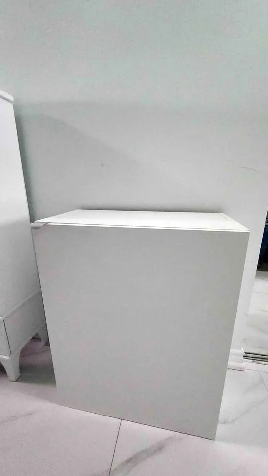 Wall cabinet