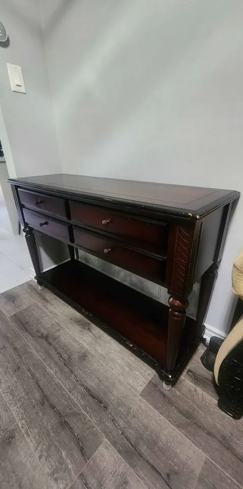 Console Table Bombay Company image indicator(3)