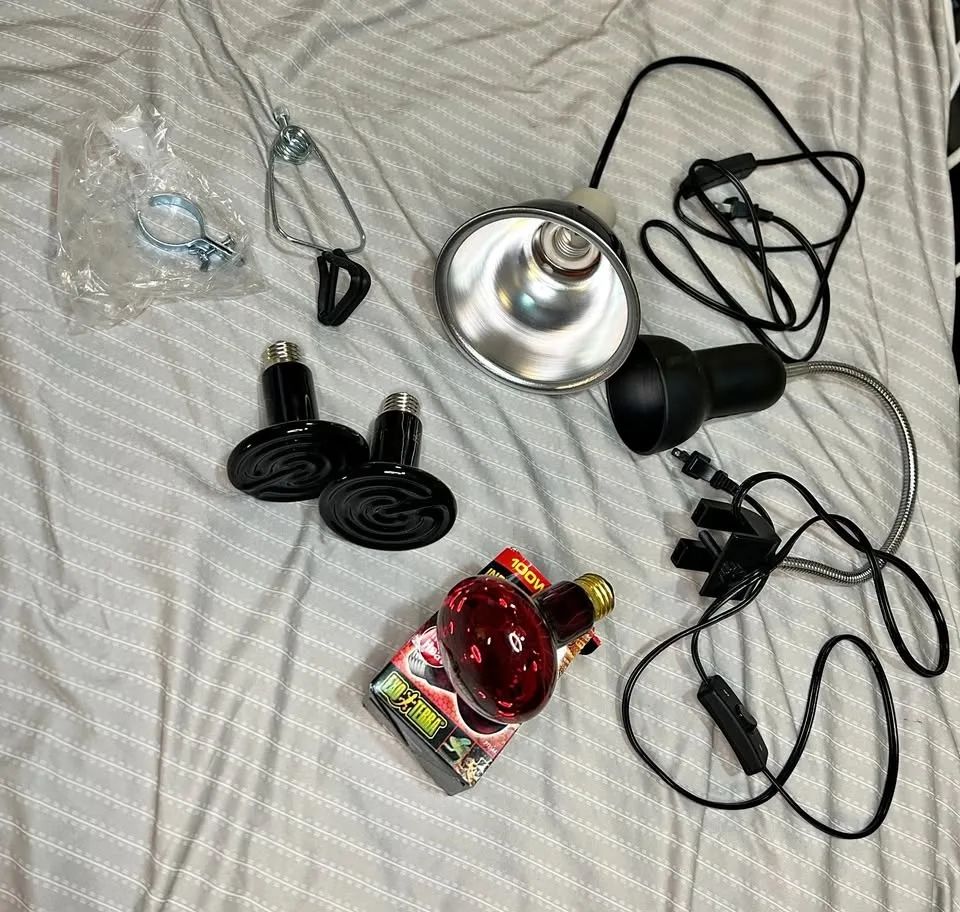 Heat Emitters & 100 W / 150 W Bulbs