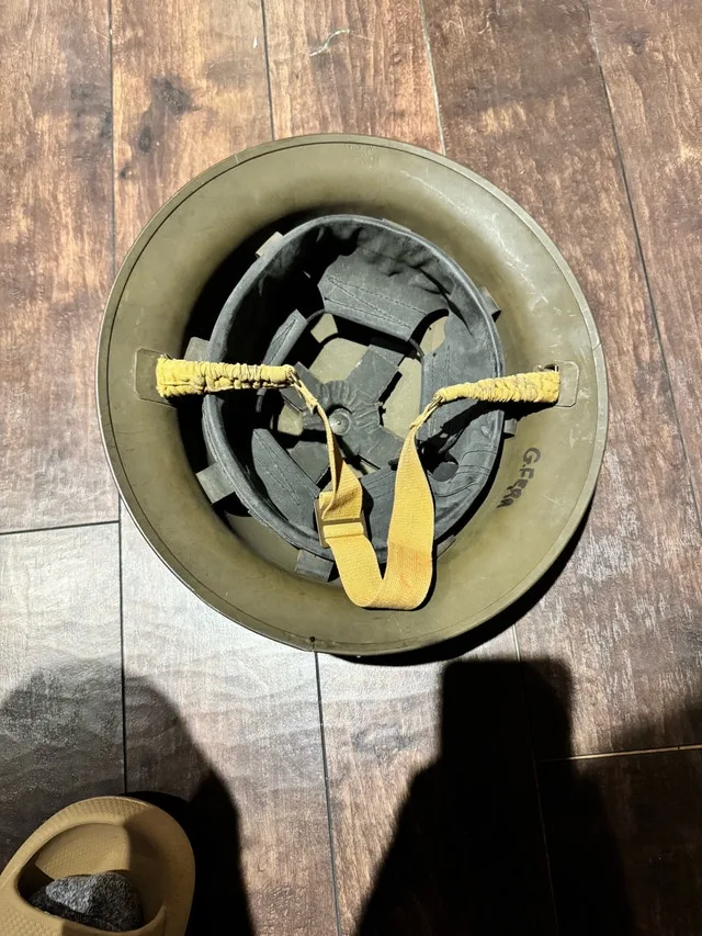 Original WWII MkII Brodie Steel Helmet – Authentic image indicator(2)