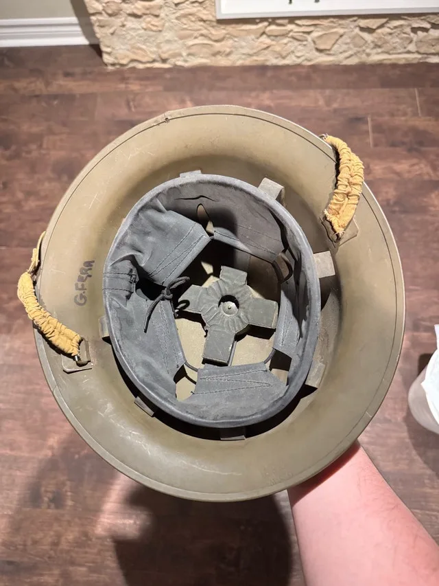 Original WWII MkII Brodie Steel Helmet – Authentic image indicator(5)