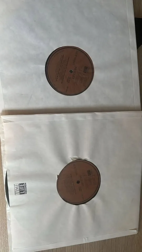 MOZART // WOLFGANG AMADEUS image indicator(3)