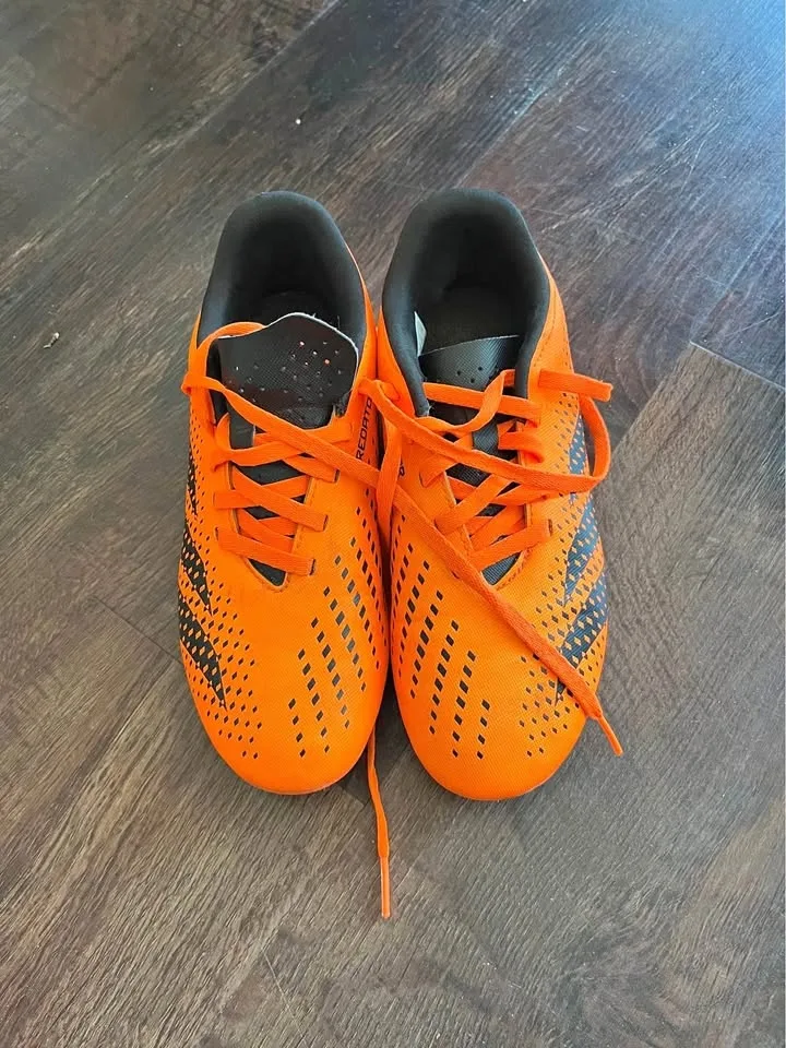 Adidas soccer cleats kids #Cleanout