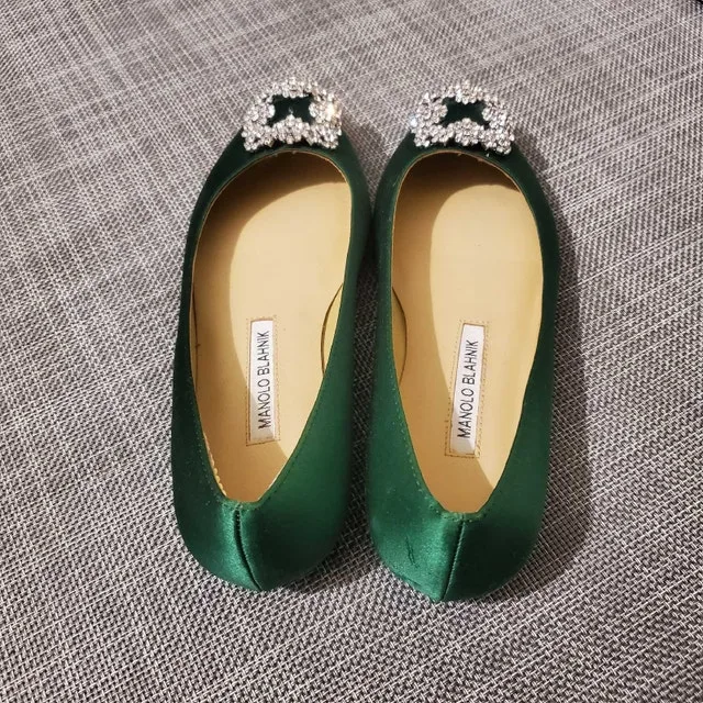 Manolo Blahnik Flats 37 with Swarovski Crystals image indicator(8)