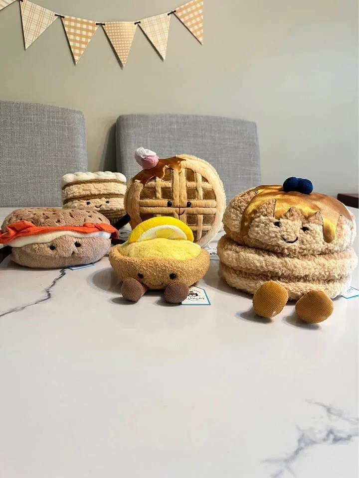 Jellycat Milie Mille-Feuille #Cleanout image indicator(2)