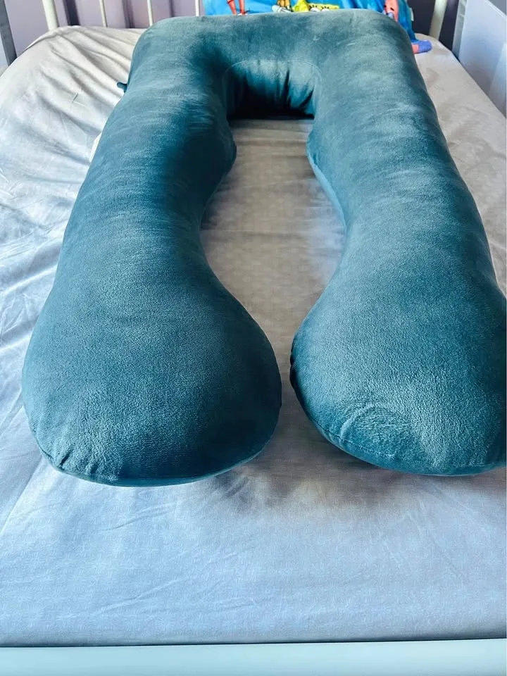 Pregnancy pillow
