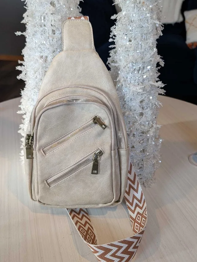 #Cleanout Sling bag/ purse