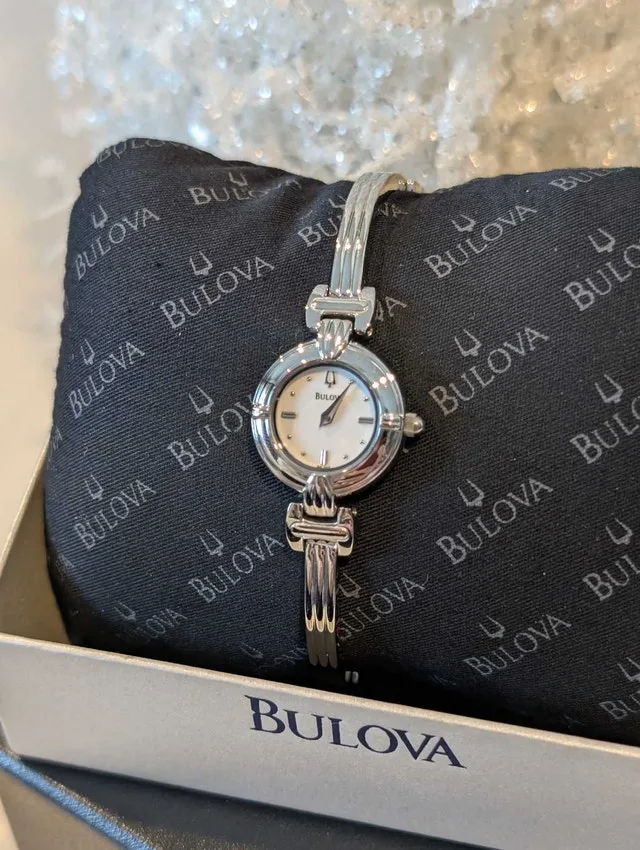 #Cleanout Bulova Watch image indicator(6)