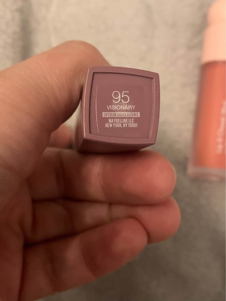 2 Lipsticks - photo 4