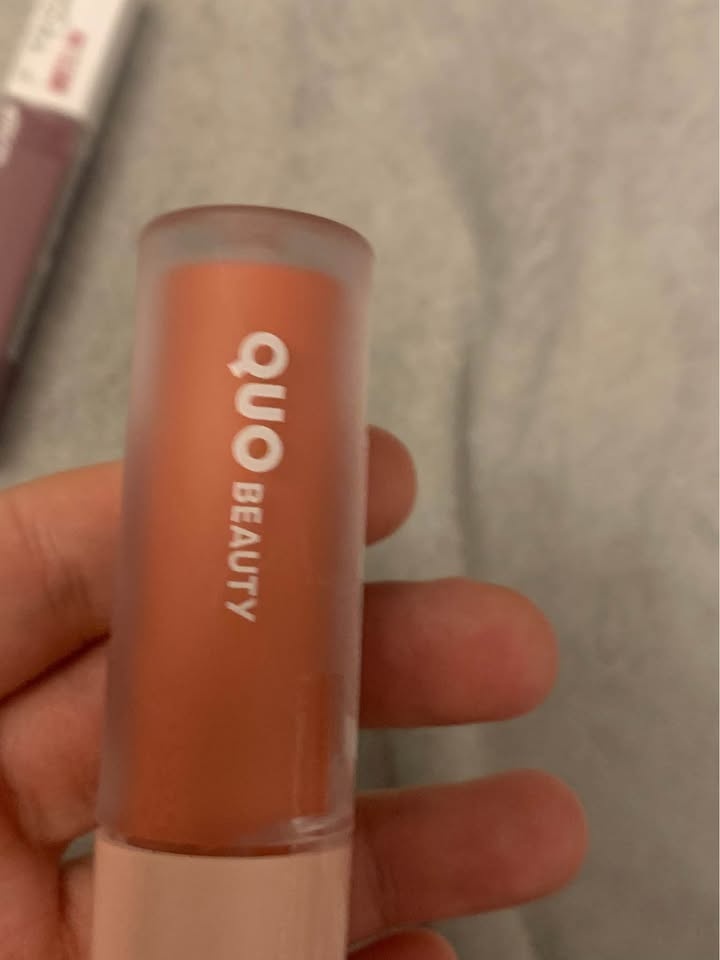 2 Lipsticks - photo 5