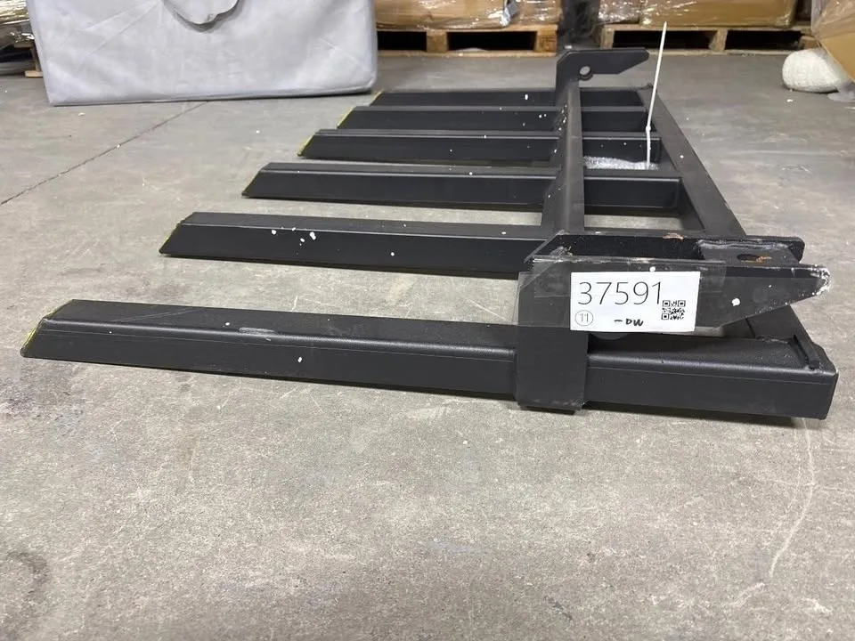 Clamp on Debris Forks image indicator(6)