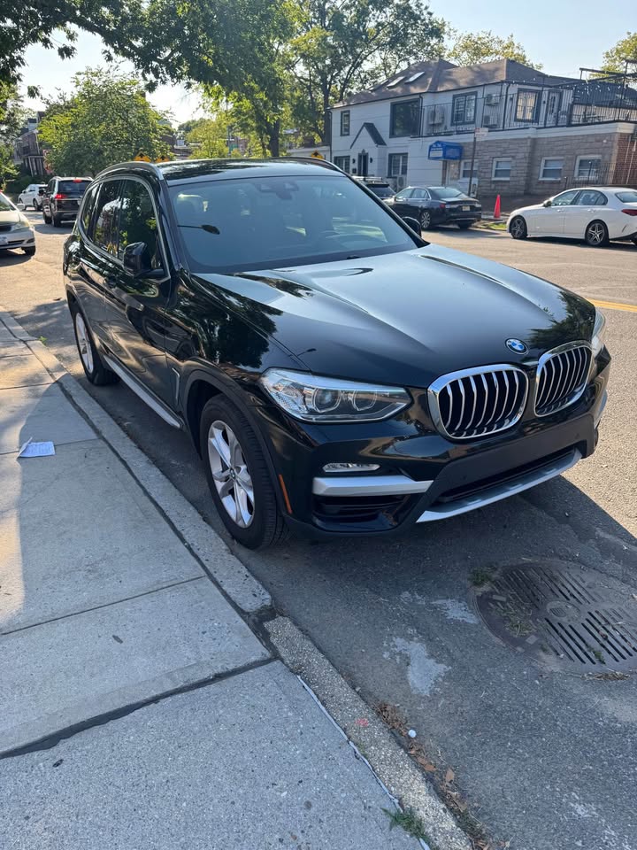 2019 BMW X3 · xDrive30i Sport Utility 4D - photo 2