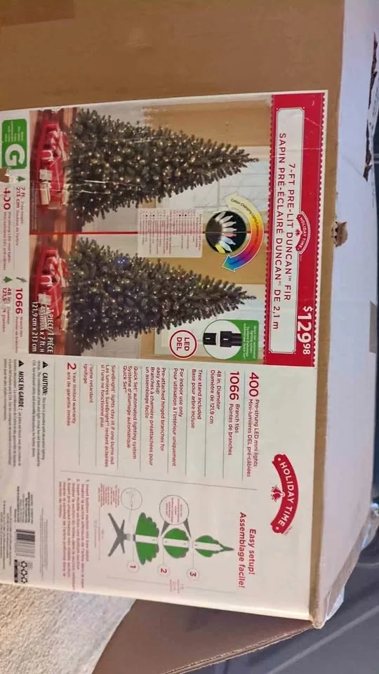 Pre-lit Christmas Tree & Ornaments