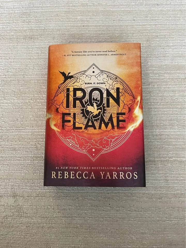 HOLIDAY & FIRST EDITION FOURTH WING & IRON FLAME (signed) image indicator(6)