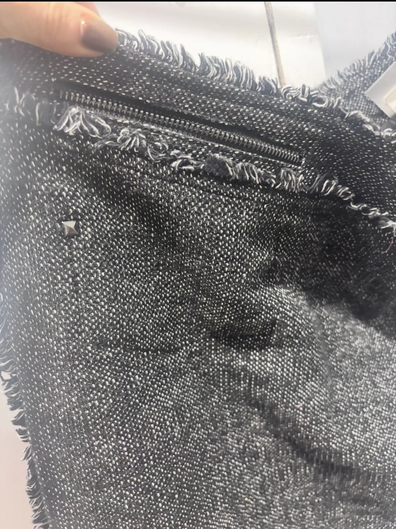 Skirt – Size 10 | Exposed Zipper | Classic Straight Fit image indicator(9)