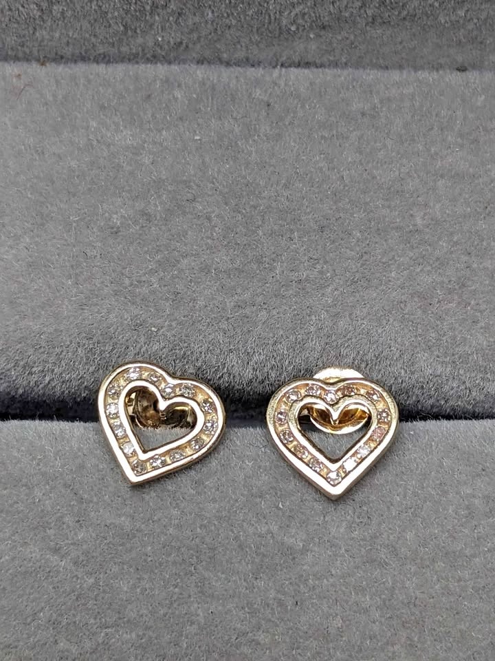 10k Gold Diamond Heart Earrings Vintage 1980s