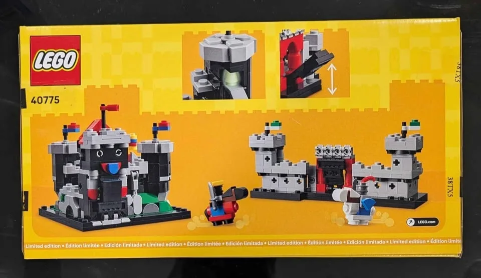 LEGO 40775 Mini Knight Castle image indicator(2)