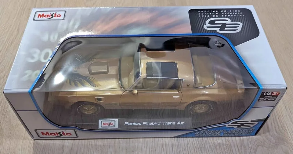 Maisto Pontiac Firebird Trans Am (Gold) - Sealed