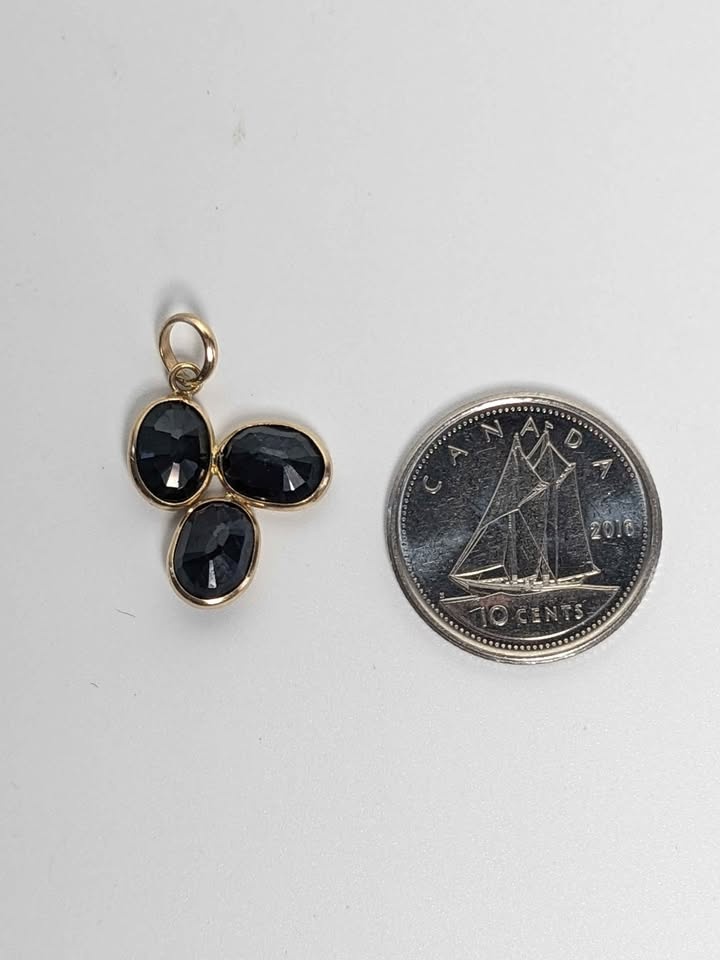10K Gold Tri-Cluster Pendant 3ct Sapphires New - photo 3