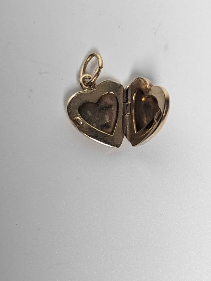 10K Gold Heart Locket Vintage 1980 1.80g Striped Tri-Color Desig - photo 2