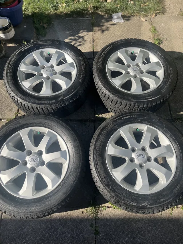 Kia Seltos K5 Niro OEM Winter Alloy Tire TPMS Pkg