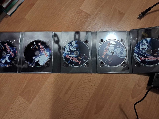 DEATH NOTE - VOLUME 1 (5 DVD BOX SET) - photo 2