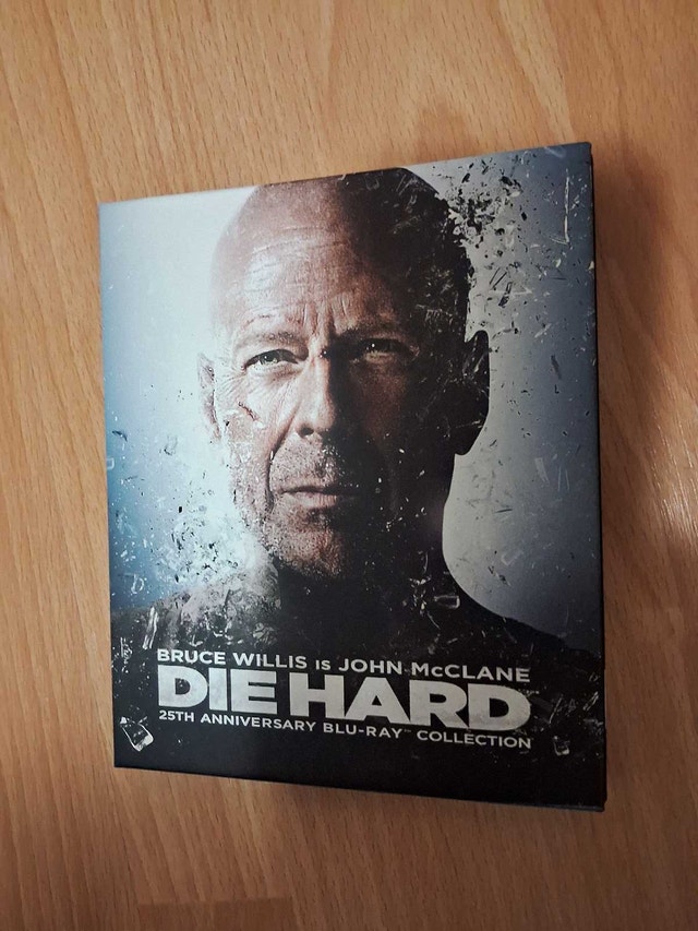 THE DIE HARD COLLECTION (4-FILM COLLECTION)