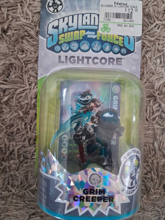 GRIM CREEPER (LIGHTCORE SKYLANDER)