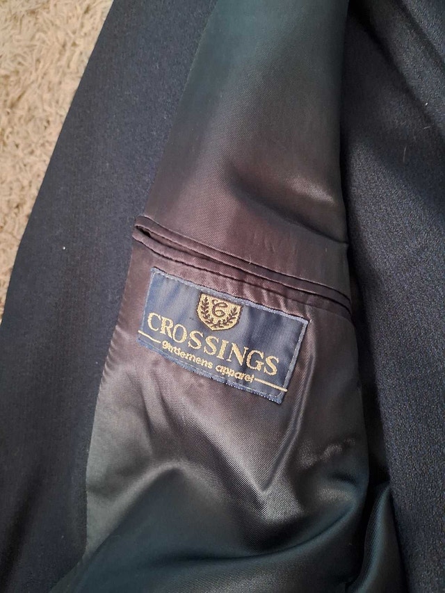 Dark Blue Suit from Crossings/Saville Row (Like New, In Bag) - photo 4