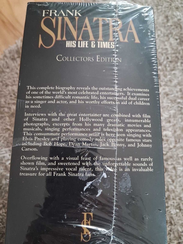FRANK SINATRA- HIS LIFE & TIMES (SEALED 10-VHS BOX SET) - photo 3